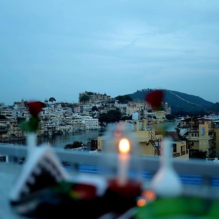 Neev Haweli Hotell Udaipur Exteriör bild