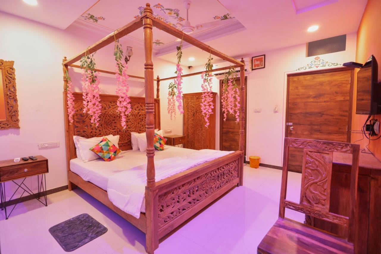 Neev Haweli Hotell Udaipur Exteriör bild