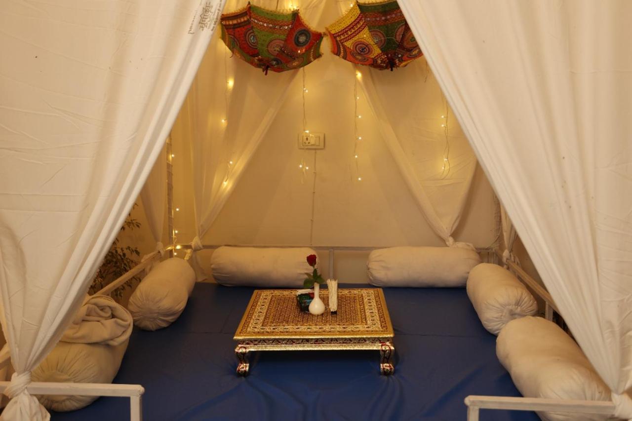 Neev Haweli Hotell Udaipur Exteriör bild
