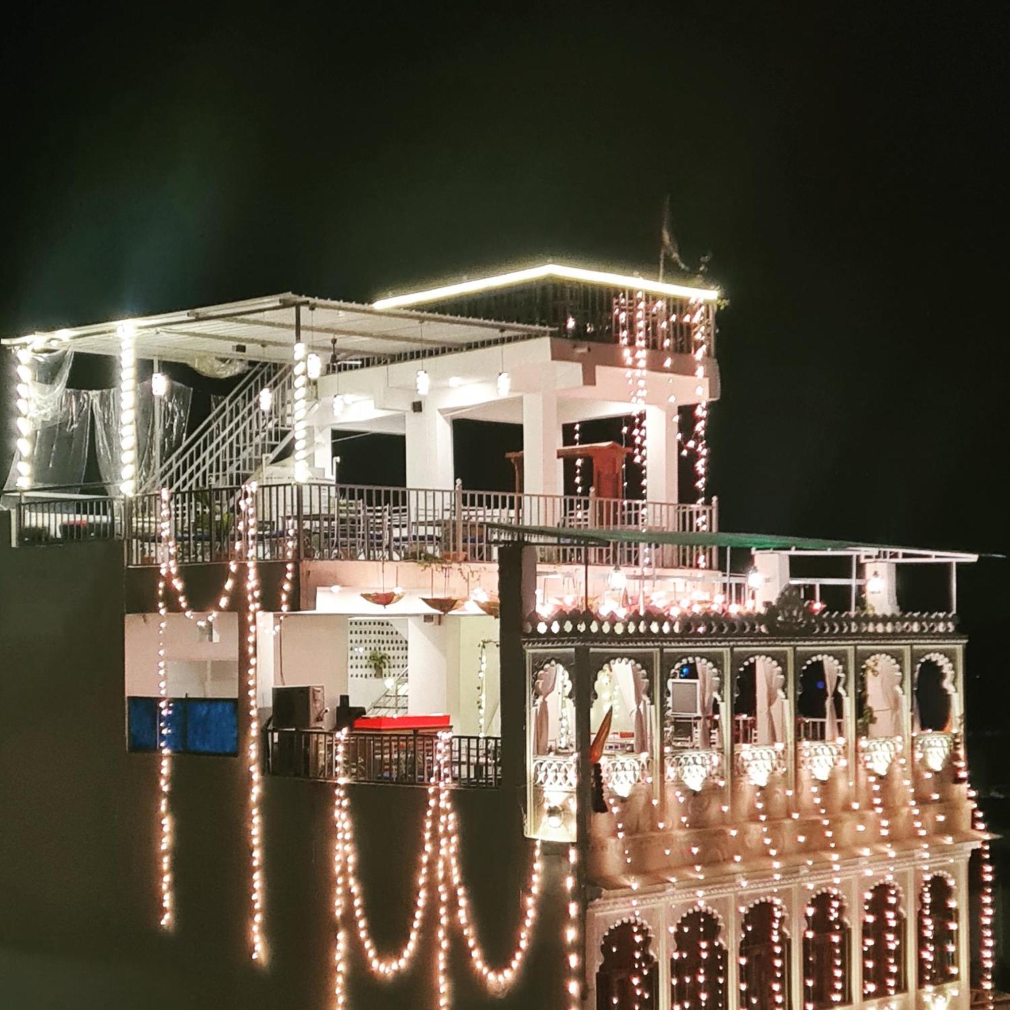 Neev Haweli Hotell Udaipur Exteriör bild