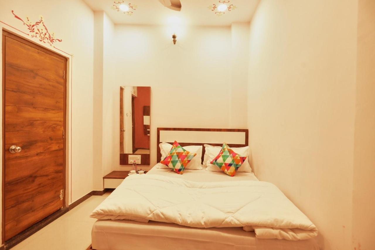 Neev Haweli Hotell Udaipur Exteriör bild